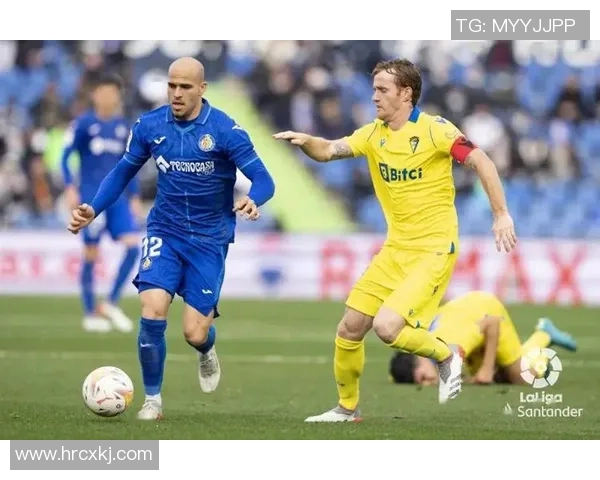 斯帕尔主场迎战森索罗期待激烈对决两队争夺关键积分的精彩赛事分析